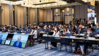 Çin, Japonya ve G.Kore arasında "geleceğe yönelik işbirliği" konulu forum Seul'de düzenlendi