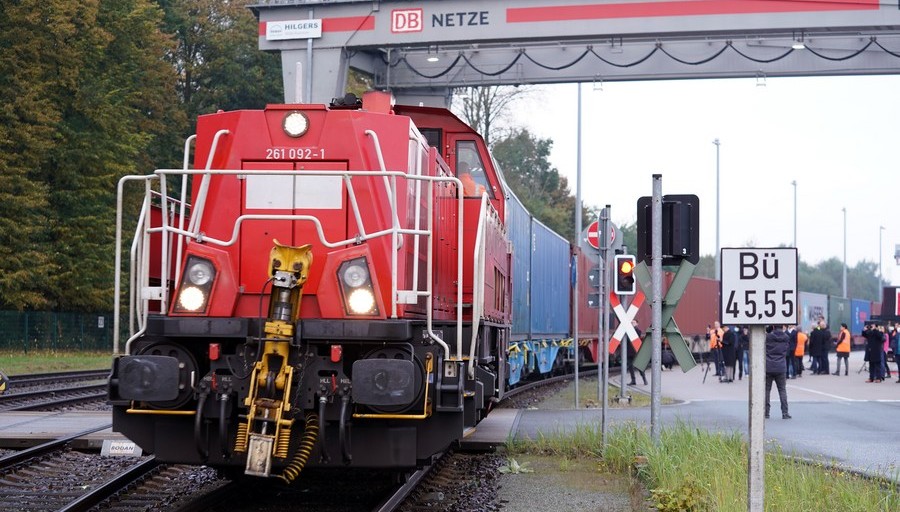 Çin'in Yangtze Nehri Deltası, Çin-Avrupa yük treni seferlerinde artış görüyor